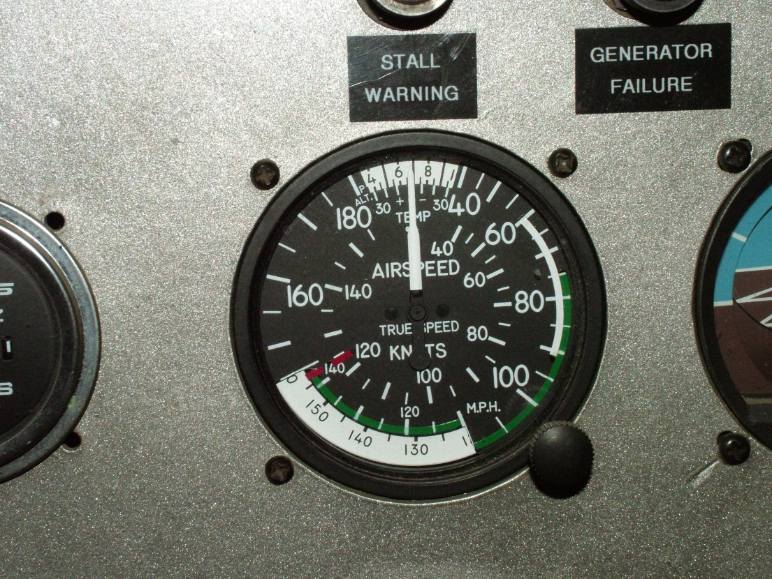 Figure 3. ASI dial on FAR 1505(c) compliant DHC-3T