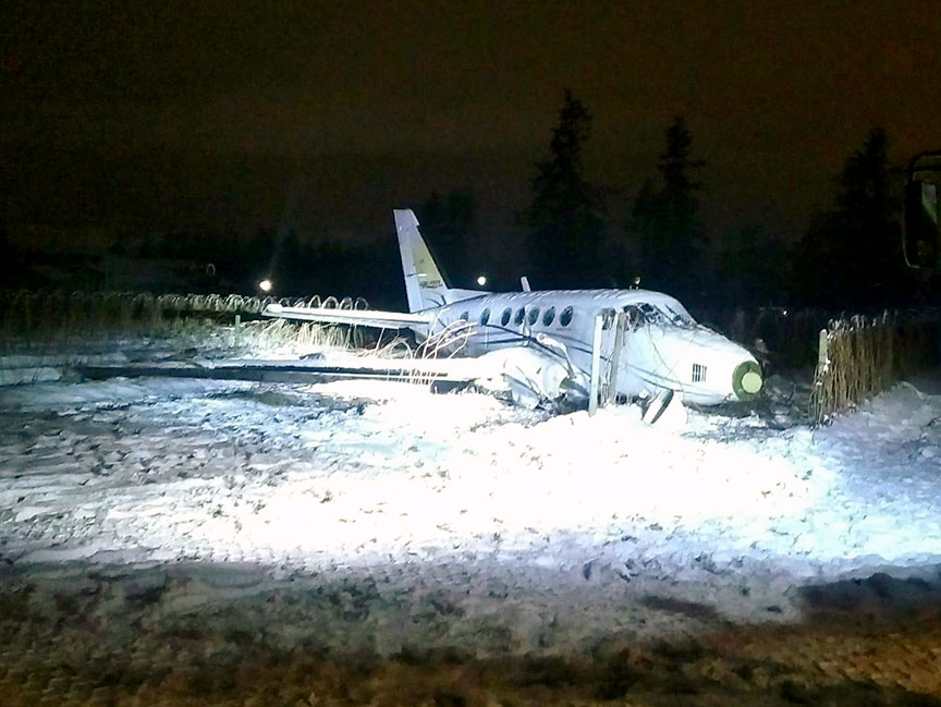 Photo of Right side view of the Beech King Air wreckage at the Abbotsford International Airport, British Columbia