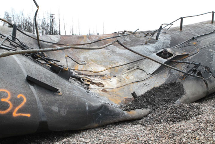 Image of Tank car NATX 310477, shell, as decribed in text