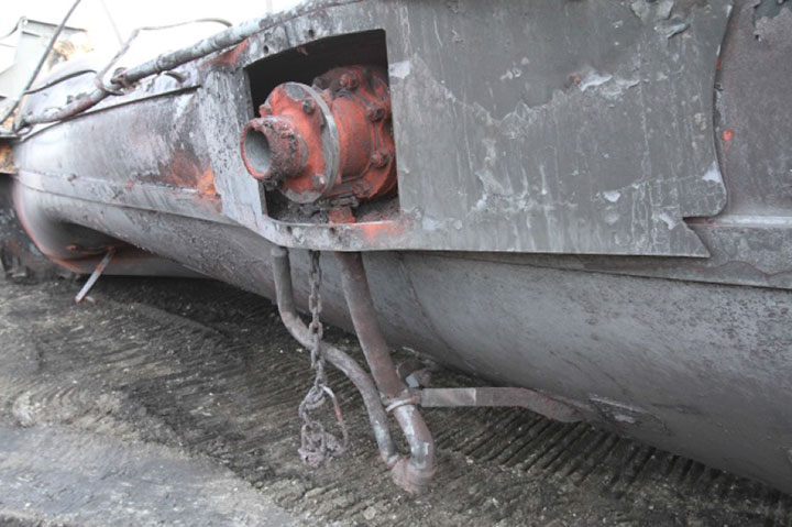 Image of Tank car TILX 316556, BOV, as decribed in text