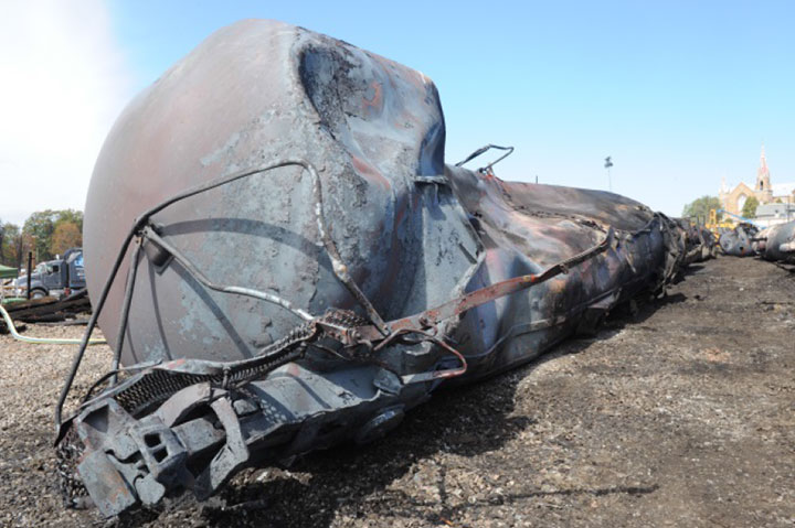 Image of Tank car WFIX 130545, shell from A end, as decribed in text