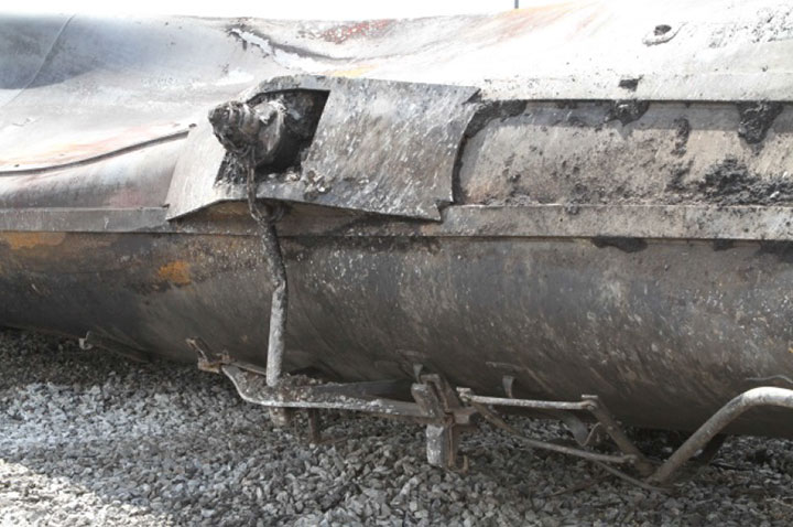 Image of Tank car WFIX 130603, BOV, as decribed in text