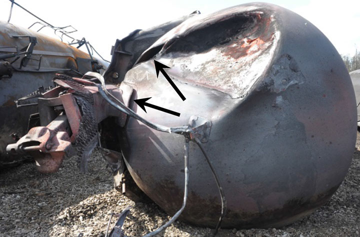 Image of Tank car WFIX 130664, A end, as decribed in text