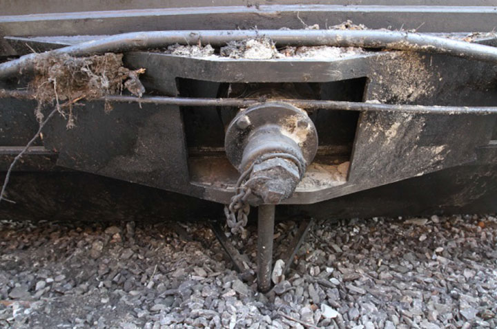 Image of Tank car WFIX 130682, BOV, as decribed in text