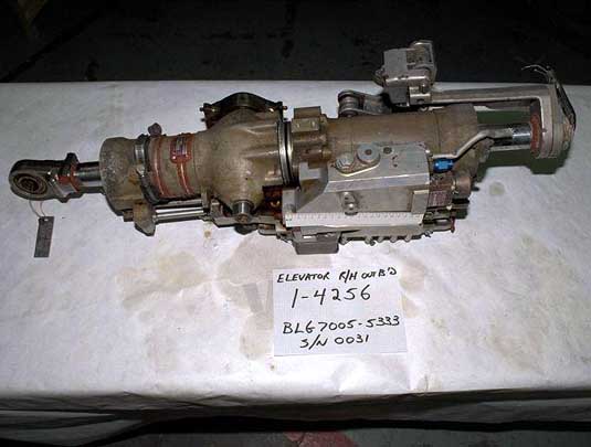 Right outboard elevator actuator