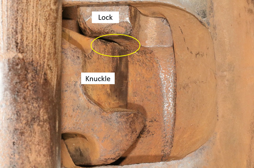 Subject coupler lock partially dropped