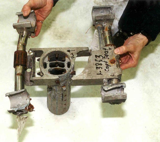 Captain's seat carrier - top view