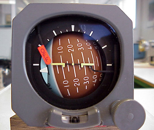 Intact SAI dial face - warning flag in view