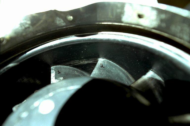 Ventilateur de refroidissement du compartiment avionique - aubes 1 et 2 de la roue