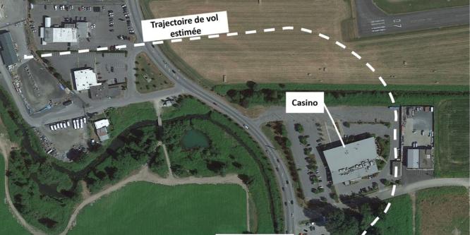 Figure 1. Trajectoire de vol estimée de l’aéronef d’après la vidéo de la caméra-témoin (Source : Google Earth, avec annotations du BST)
