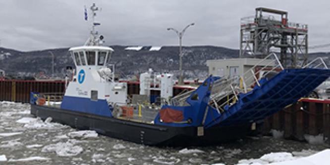 <h2>Investigation report: Crew member injury aboard the self-propelled barge <em>Rivière Saint-Augustin</em></h2>